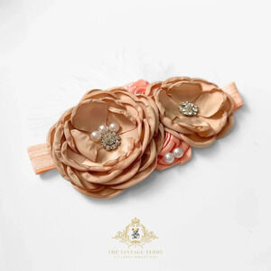 NWT Pretty Vintage Inspired Girls Headband Floral Beaded Feathers Caramelo OS